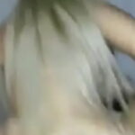 Comendo o rabo da loira gostosa